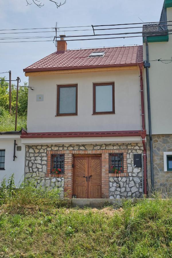 Apart Kobylí Exterior foto